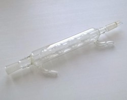 Холодильник стеклянный для перегонки жидкости